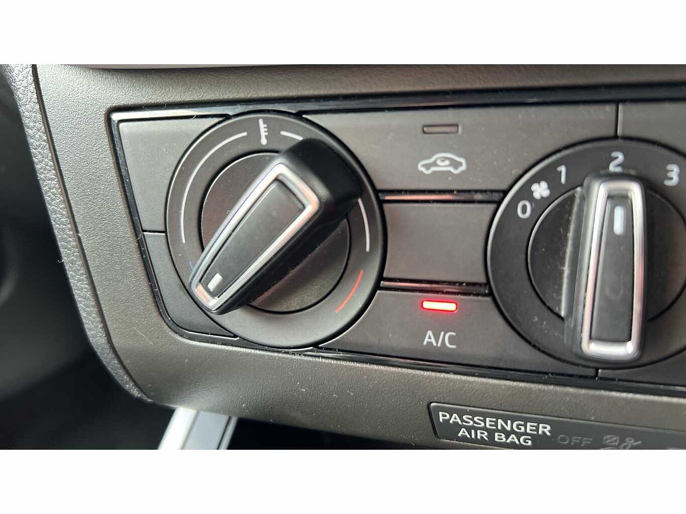 SEAT Arona 1.0 TSI (110ps) SE Technology DSG SUV