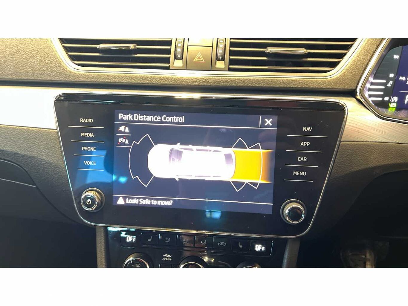 SKODA SUPERB 1.5 TSI SE Technology 5dr DSG