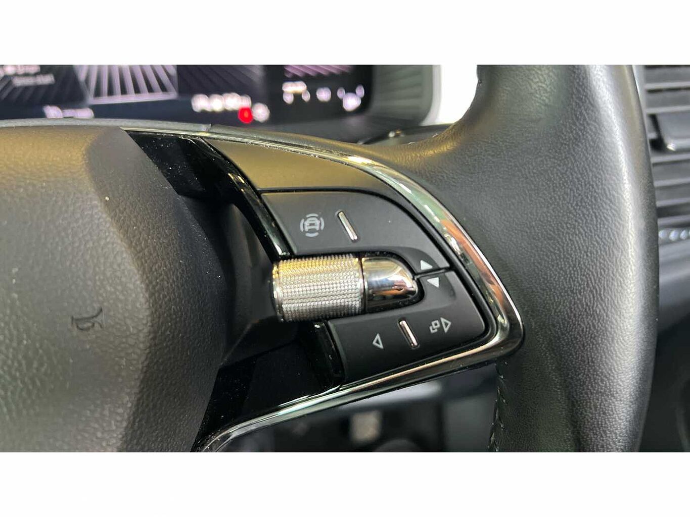 SKODA KODIAQ 1.5 TSI SE Drive 5dr DSG [7 Seat]