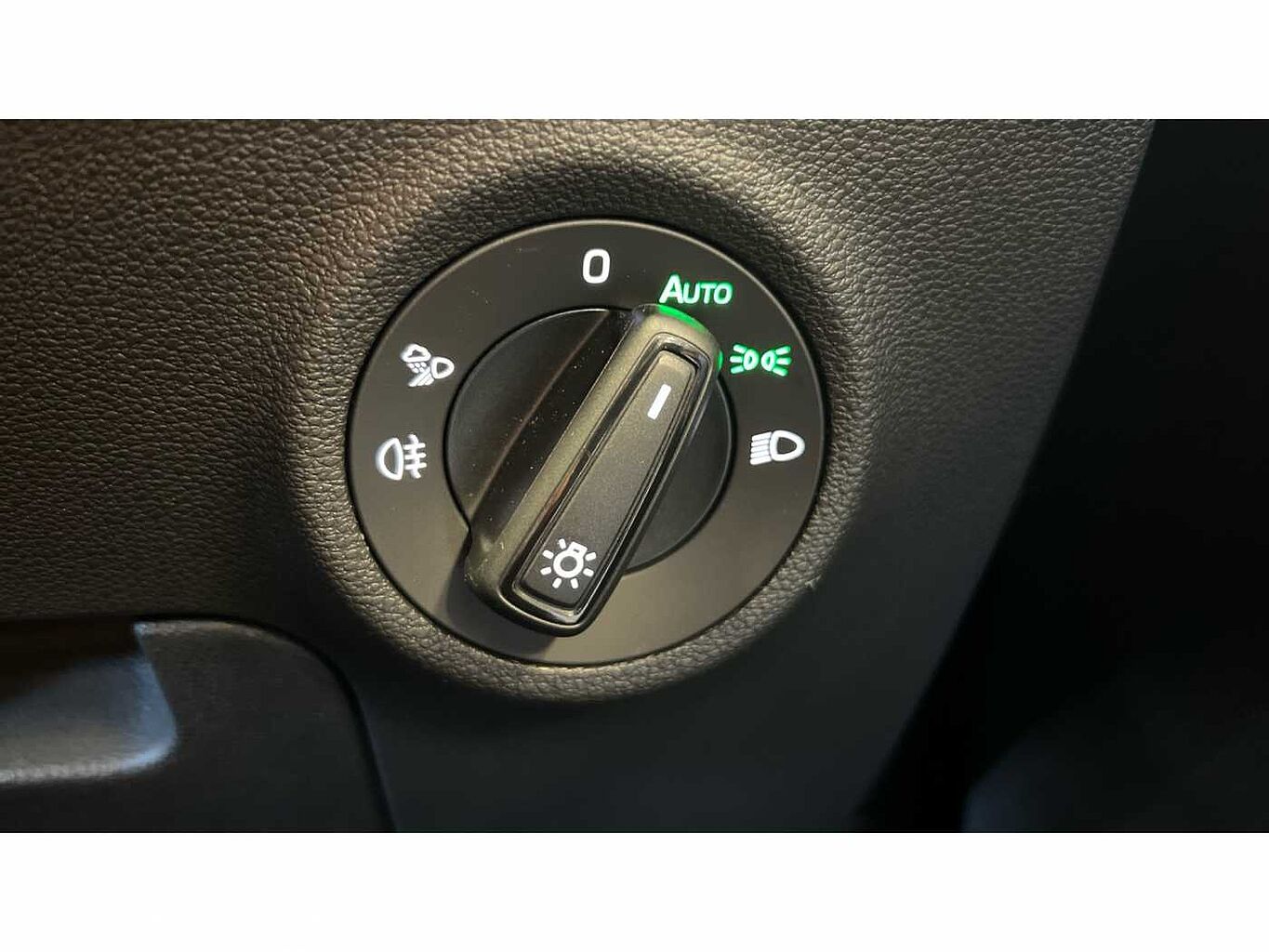 SKODA Karoq SUV 1.5 TSI (150ps) SportLine ACT
