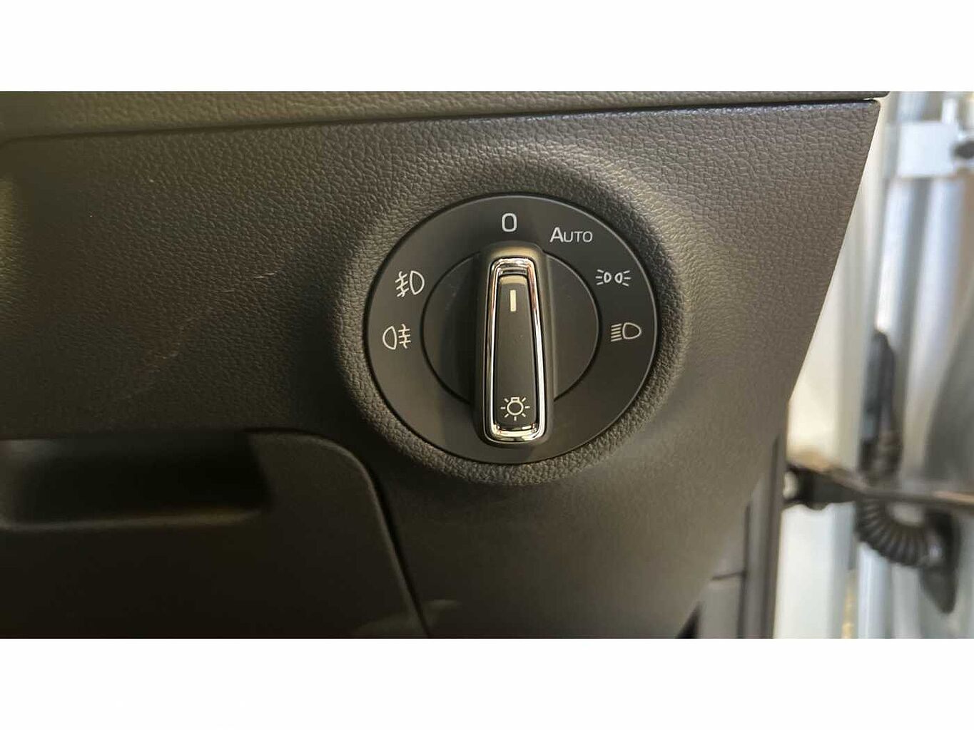 SKODA KAROQ 1.5 TSI SE L 5dr