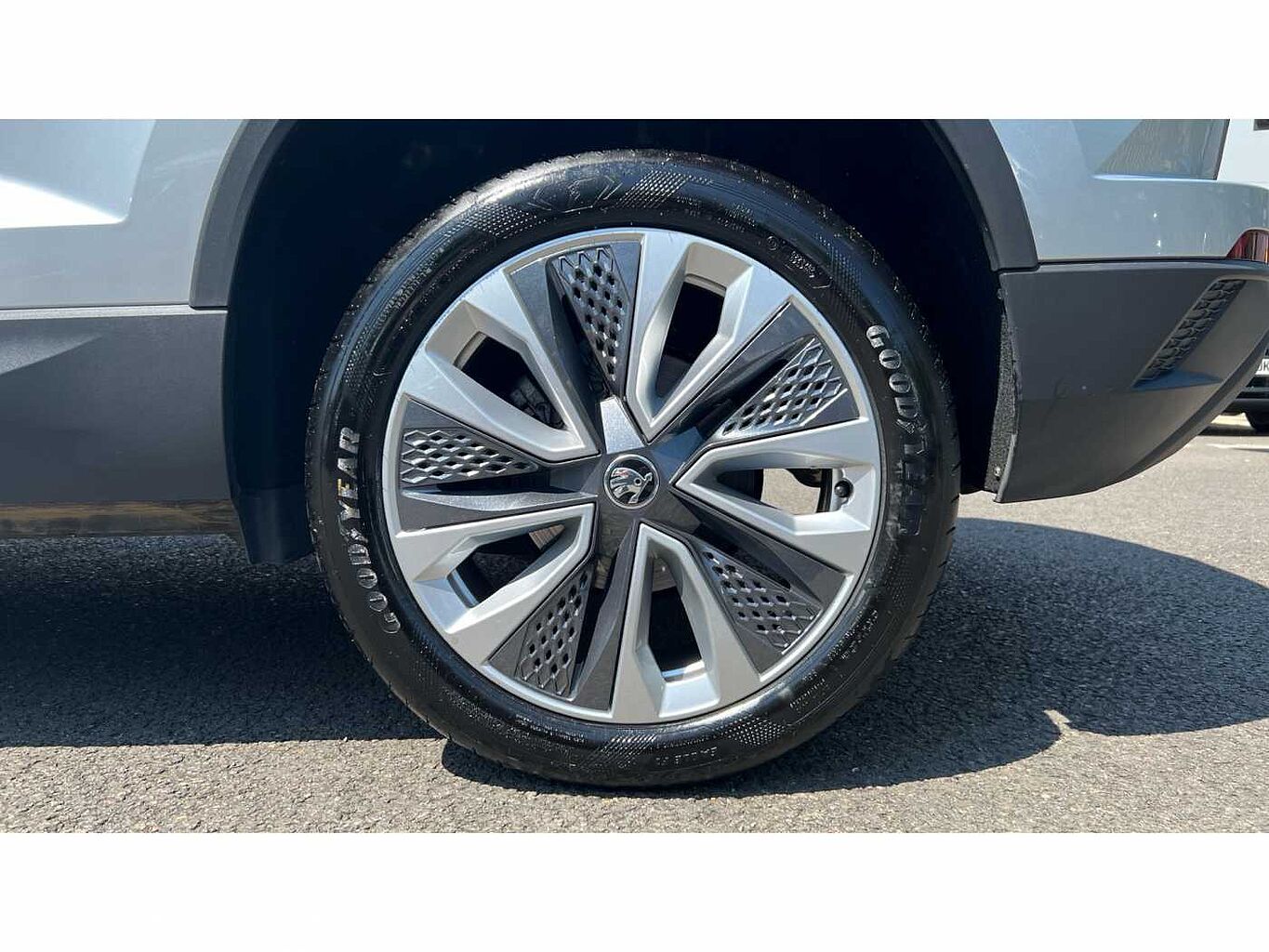 SKODA Karoq SUV 1.5 TSI (150ps) SE L ACT DSG